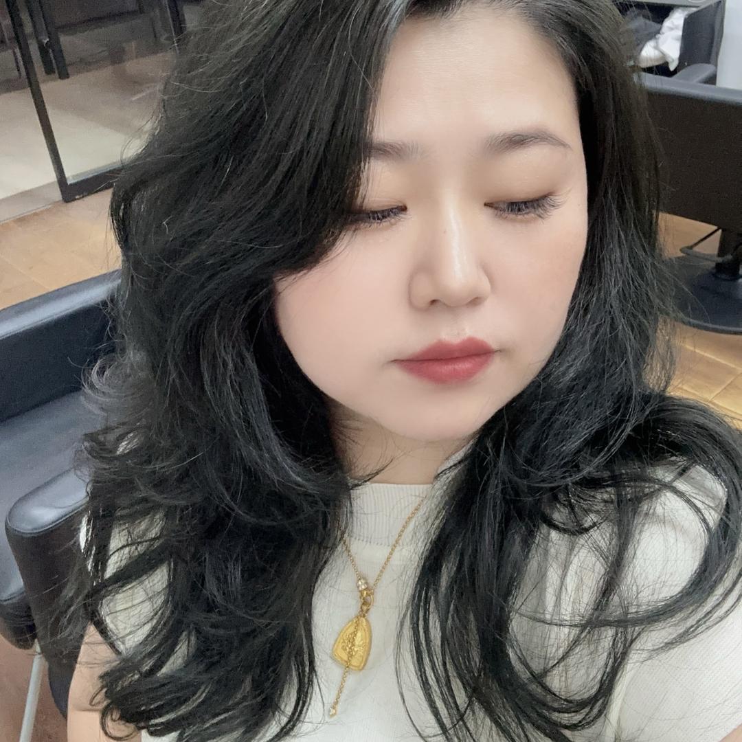 洛阳美辐射美发店老板娘