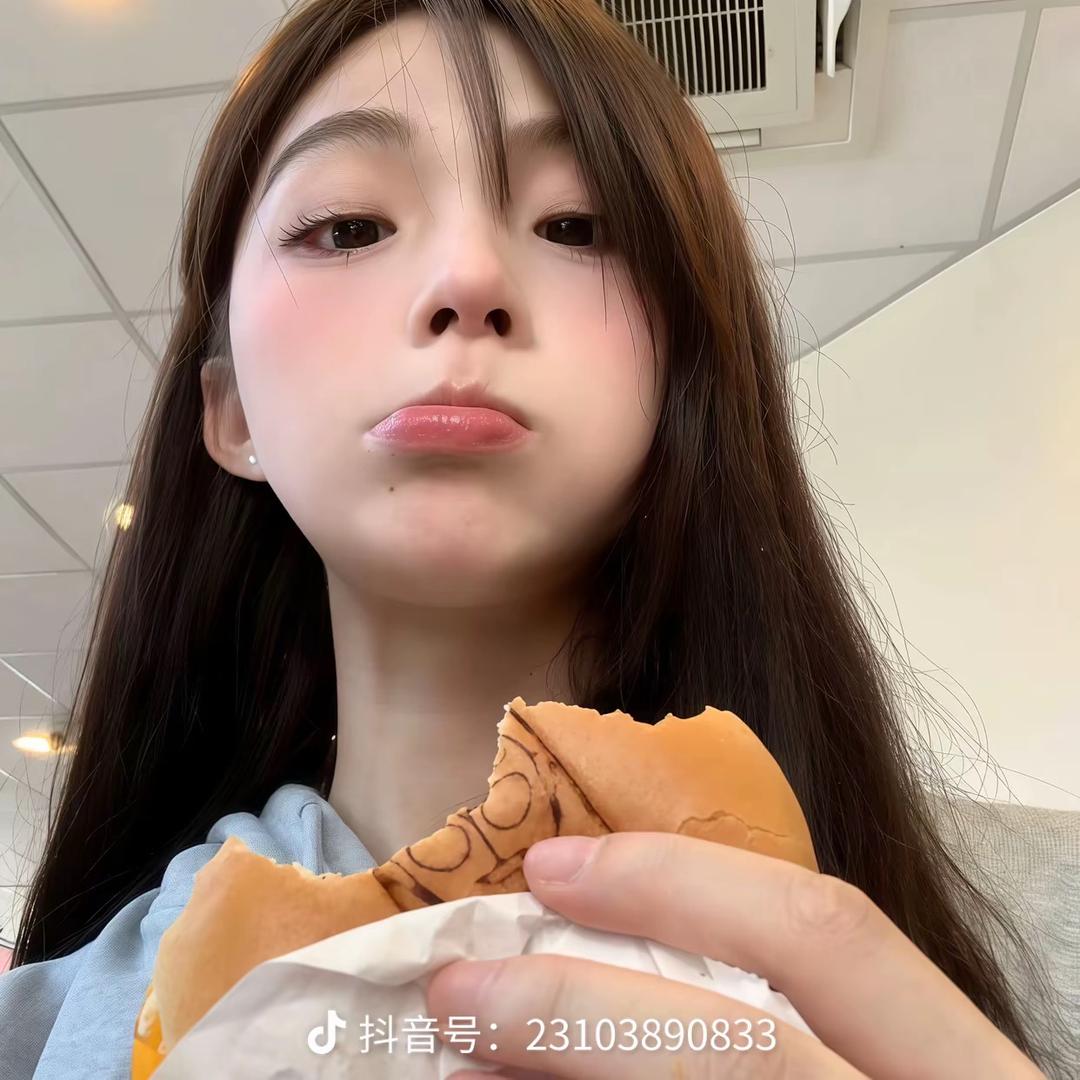 草又莓了🍓