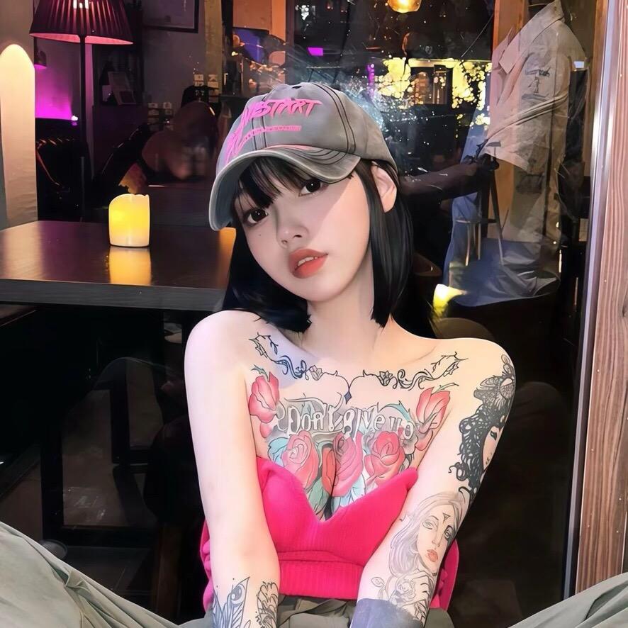 小美🦋