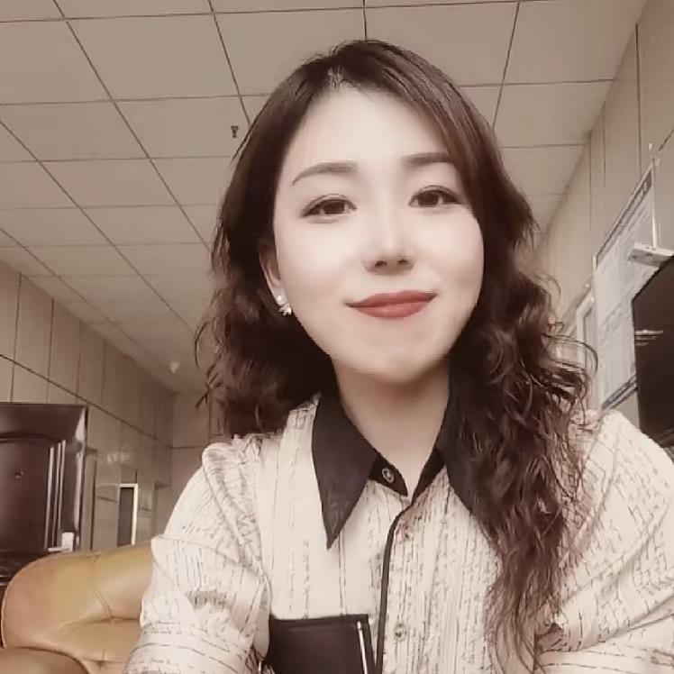 自由月