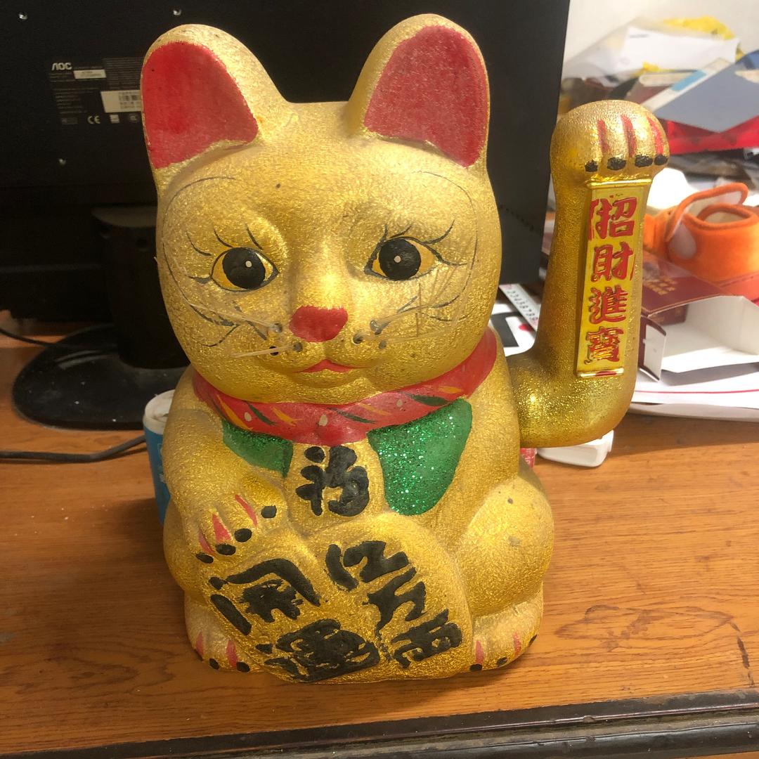 李