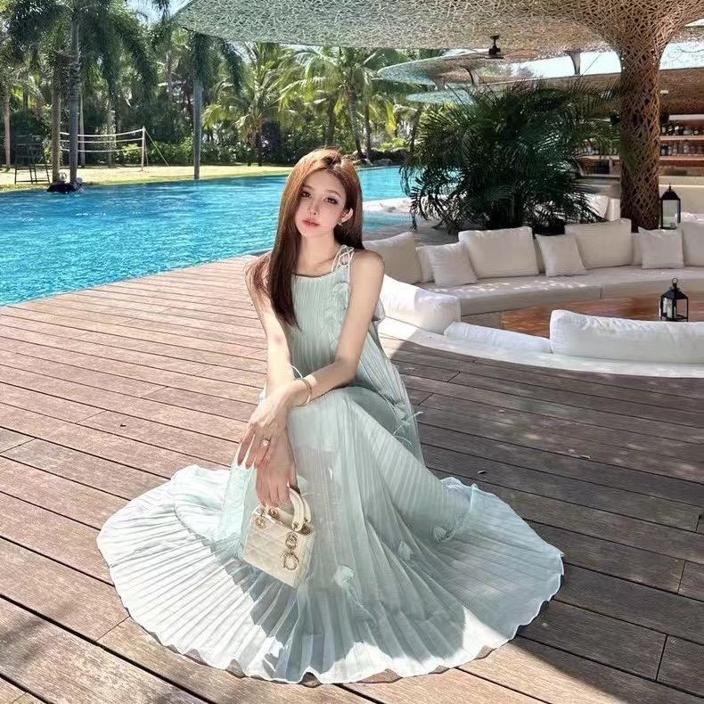徐群服饰