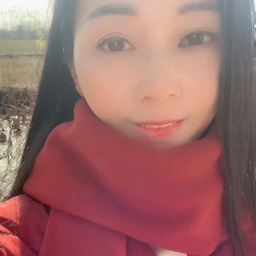 百斑容颜美容理疗馆 周周