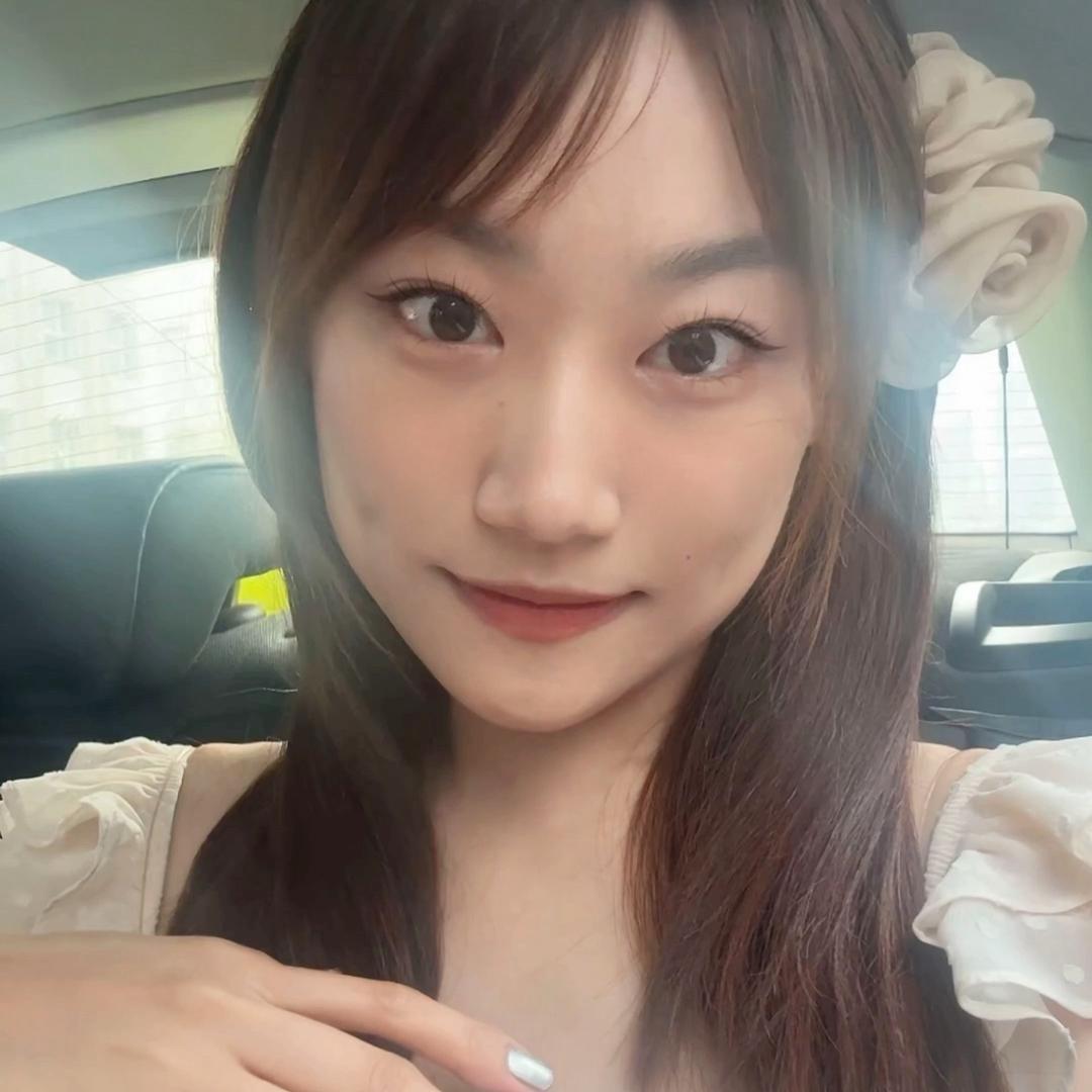 WO是一朵小白云