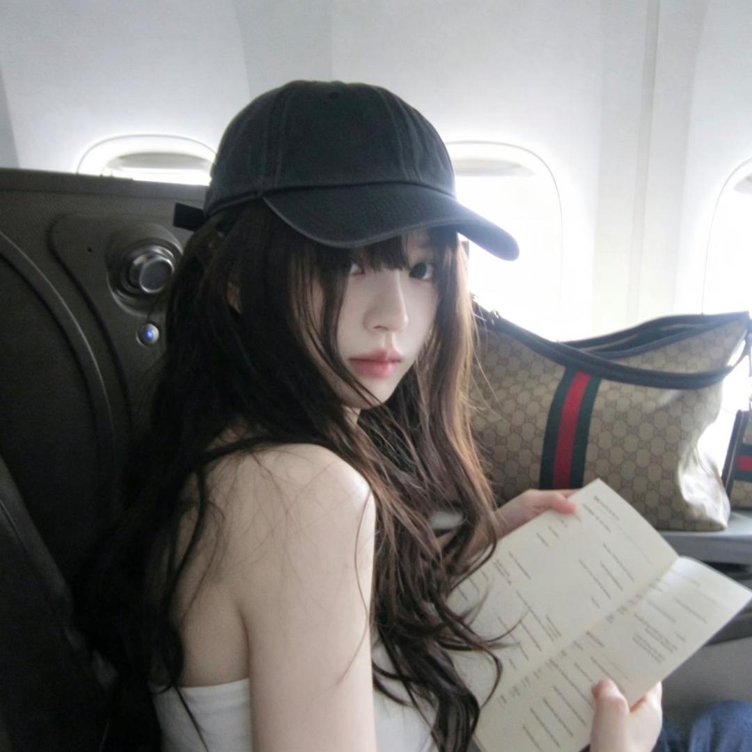 77^头像