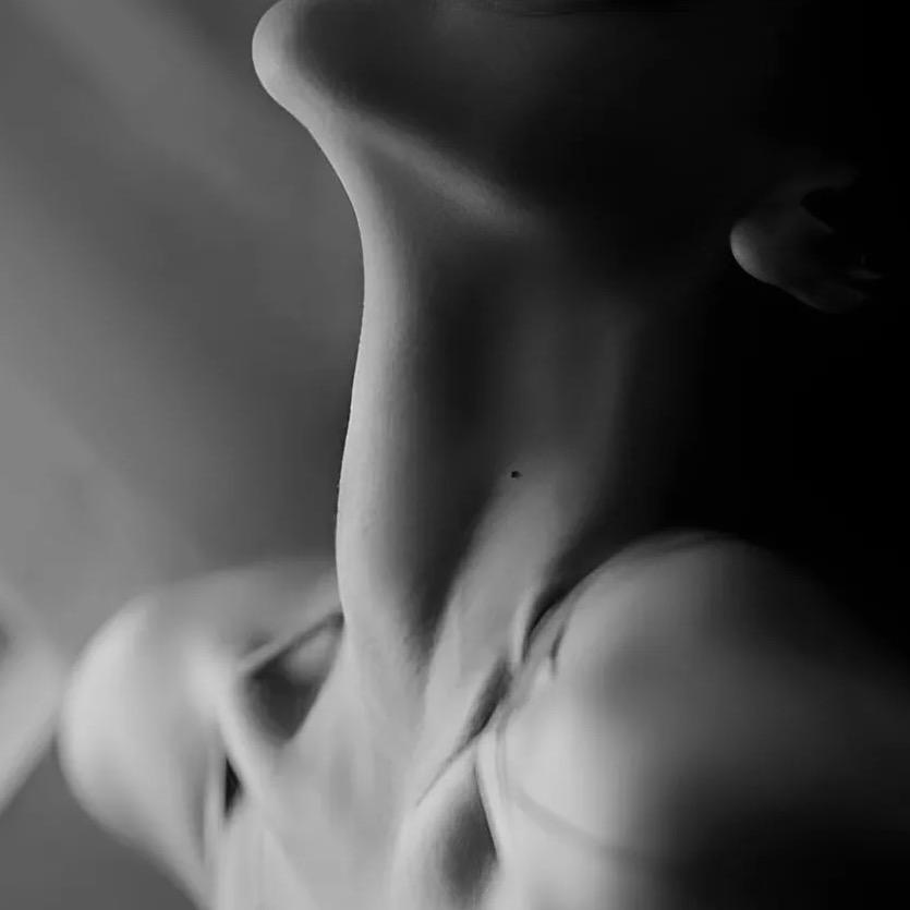 捏爆你的丹丹做姐妹可保你荣华富贵！