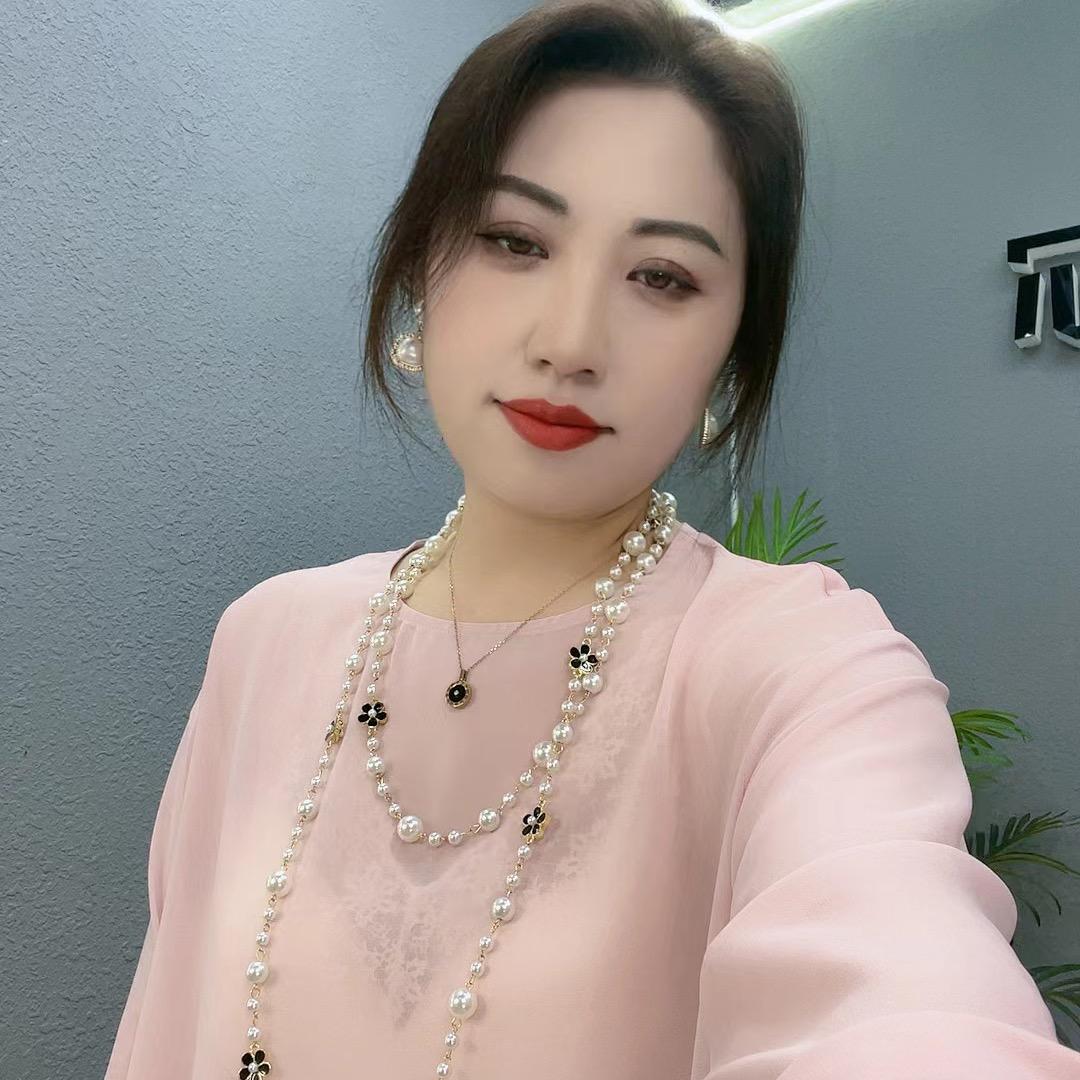 深圳南油崔掌柜服饰