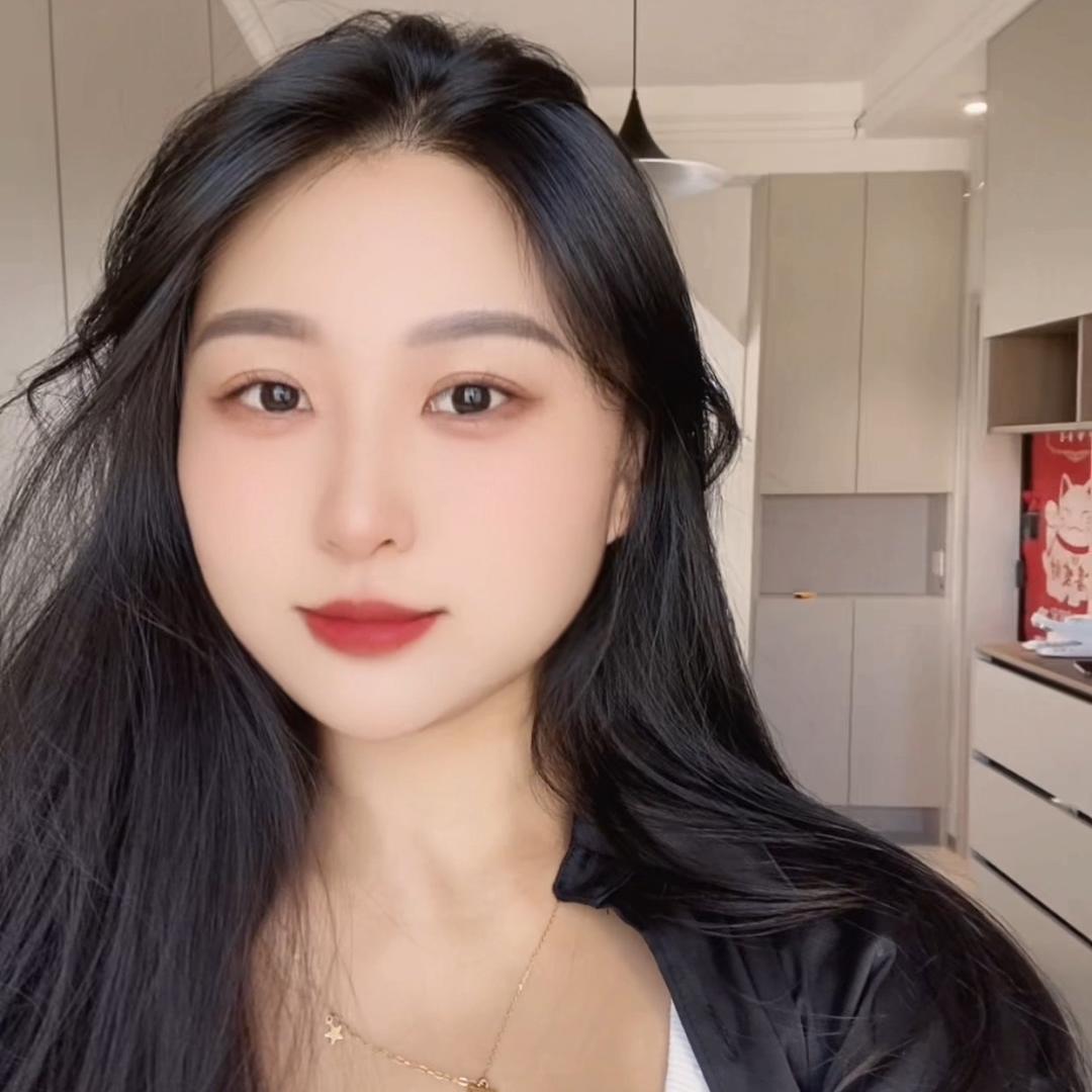 是小婷呀