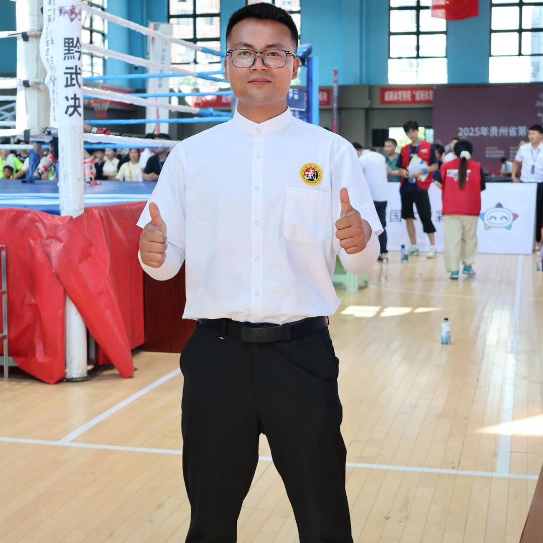 九麟格斗健身俱乐部官方号