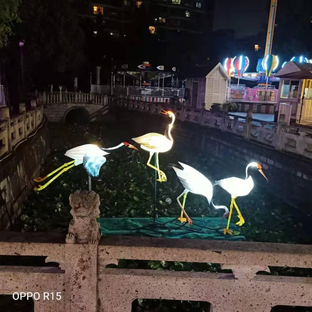 氼边舟