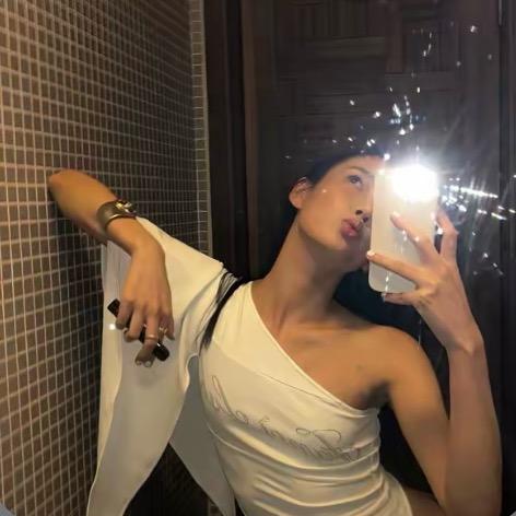 adina