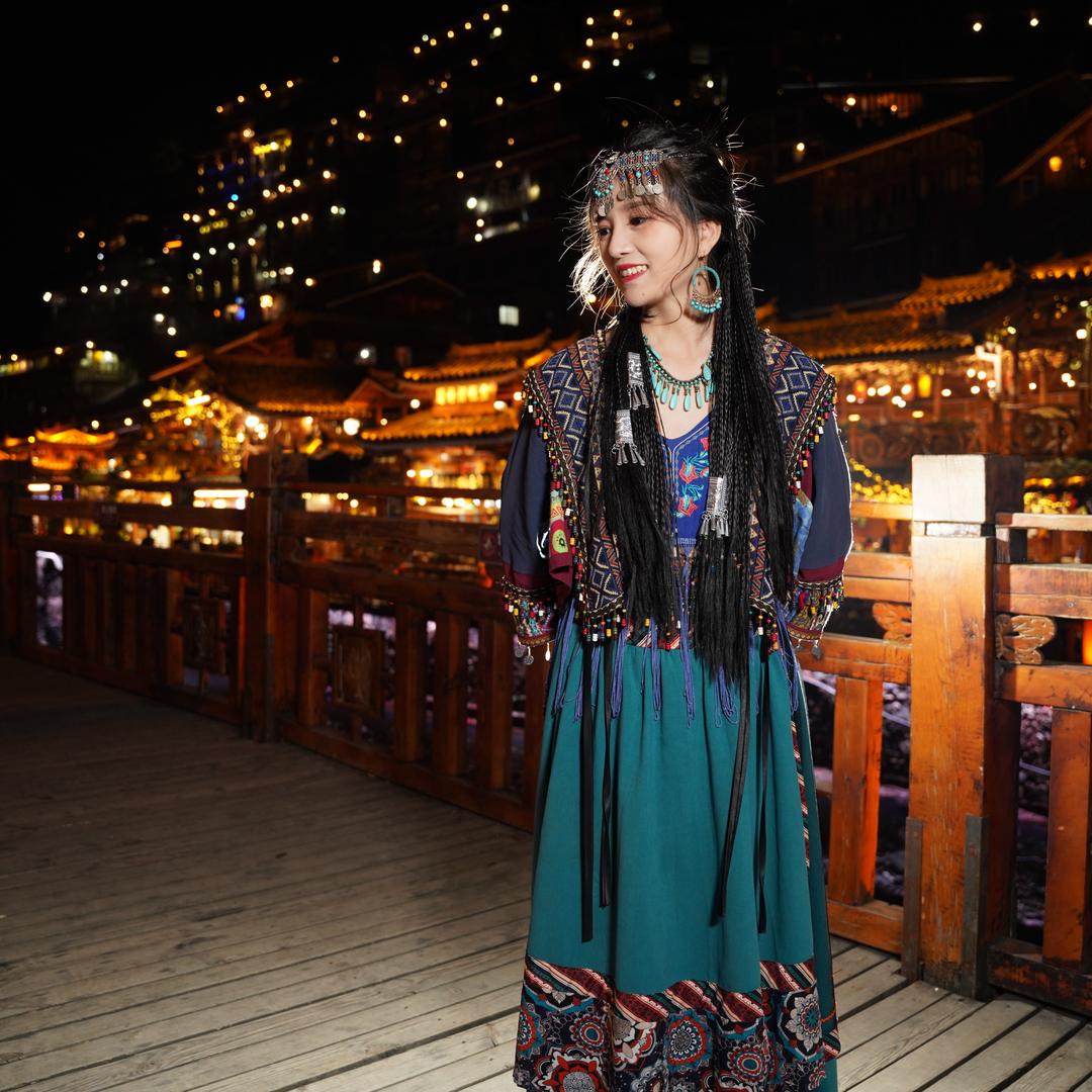 小Li李