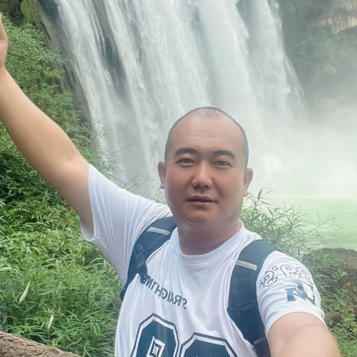 强哥严选挖掘机