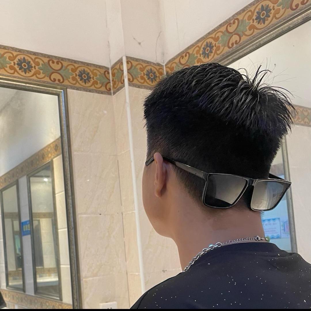 段宵贤