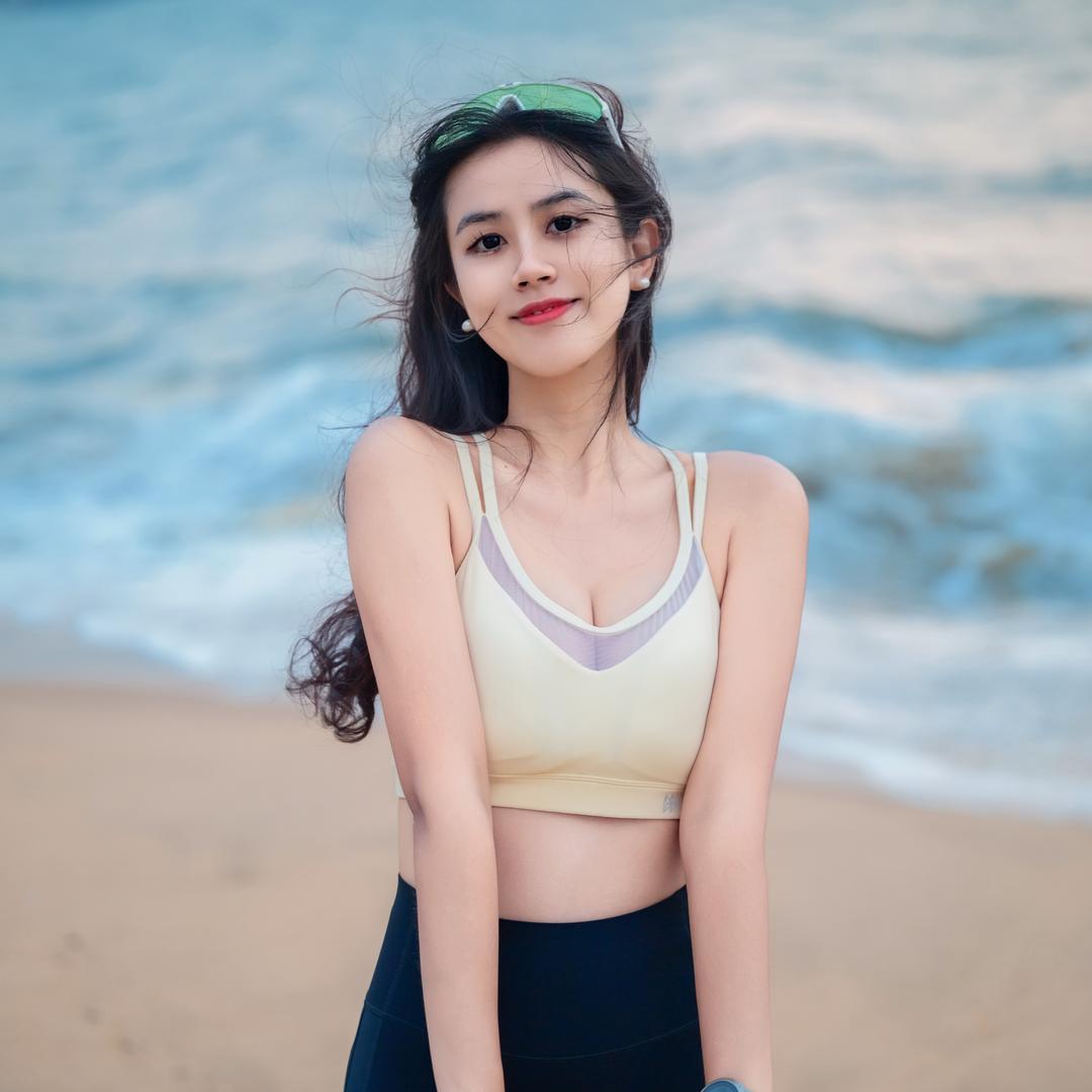 小雯莎莎莎