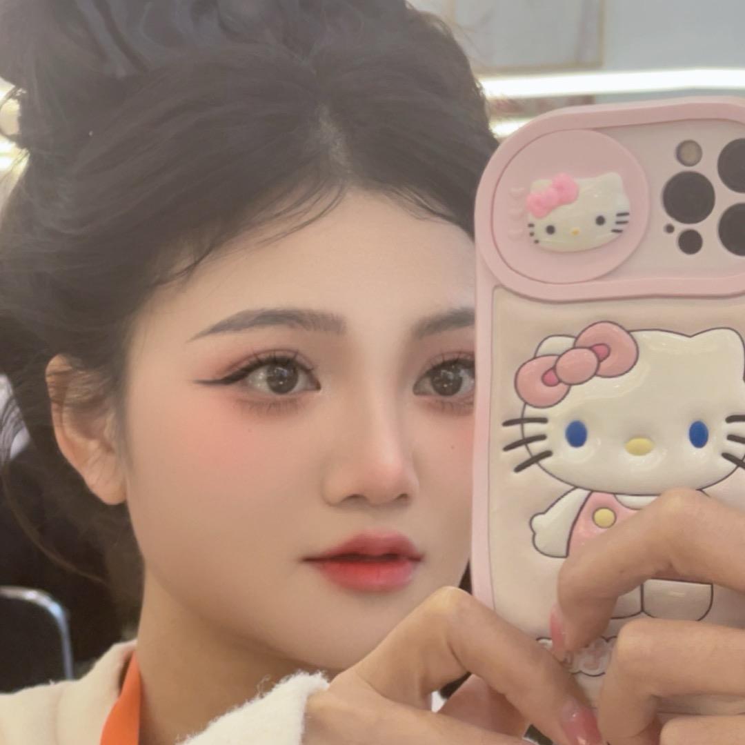 🧚‍♀️德芙🍫表妹泡芙