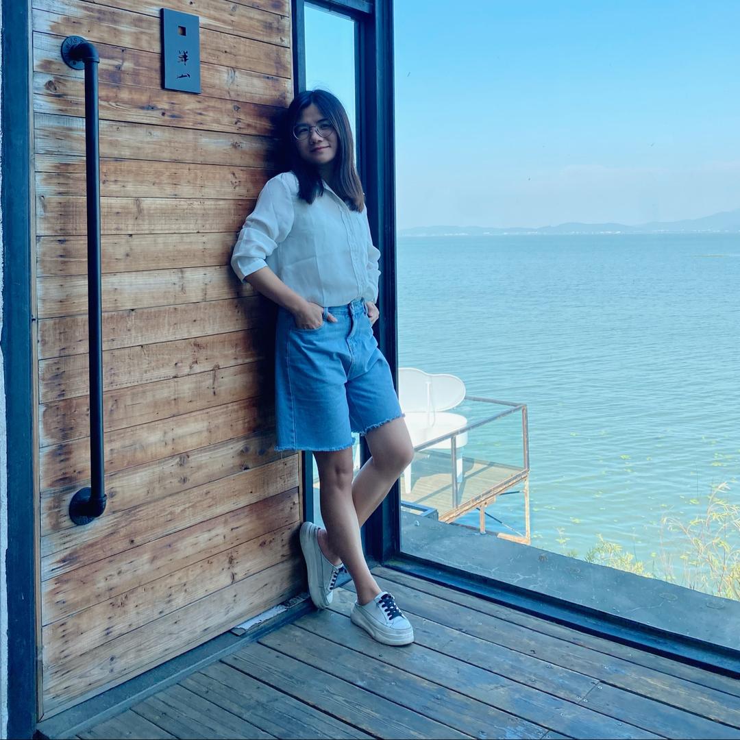 蔡静琦（石材观察）