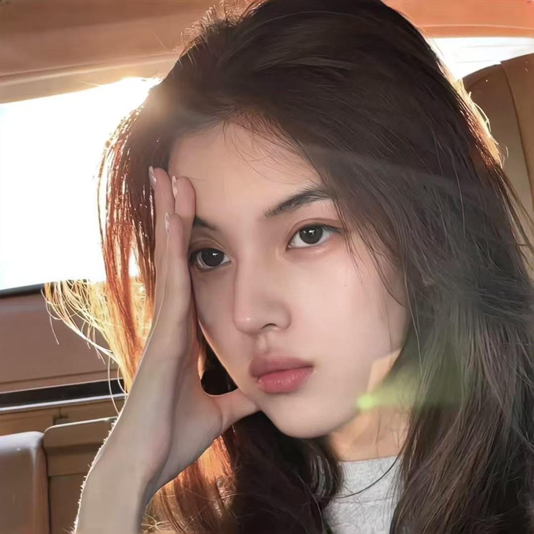 深情女二.