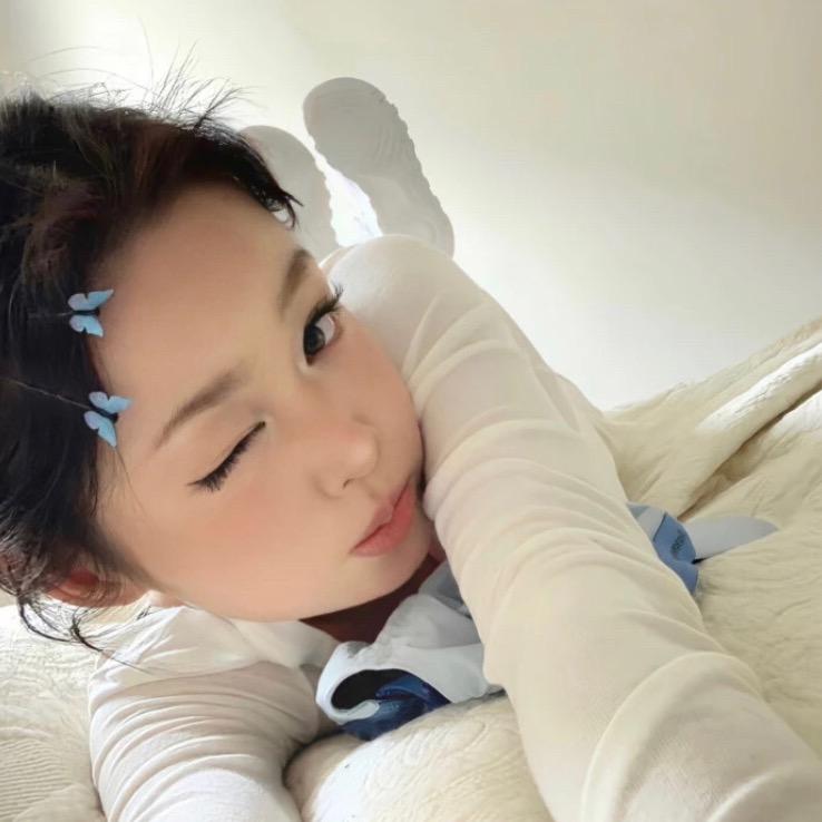 温abby.