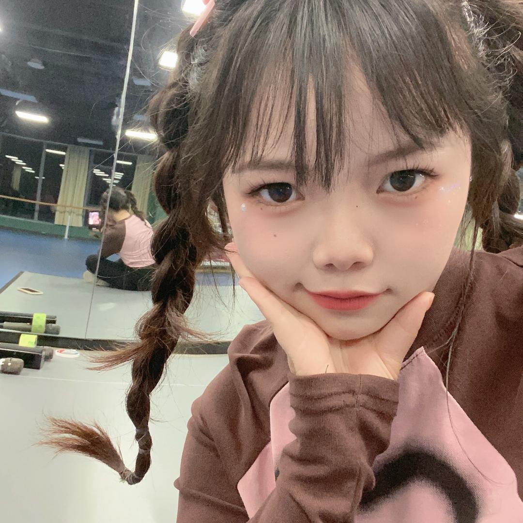 梅梅吃喝玩乐