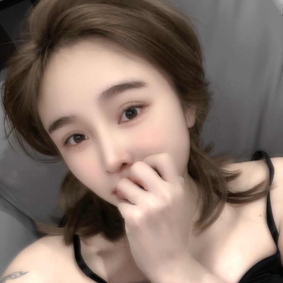 A.  萌妻