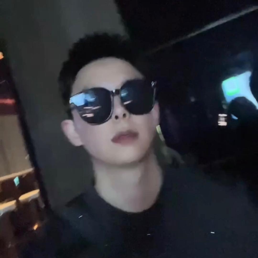 苏较瘦-