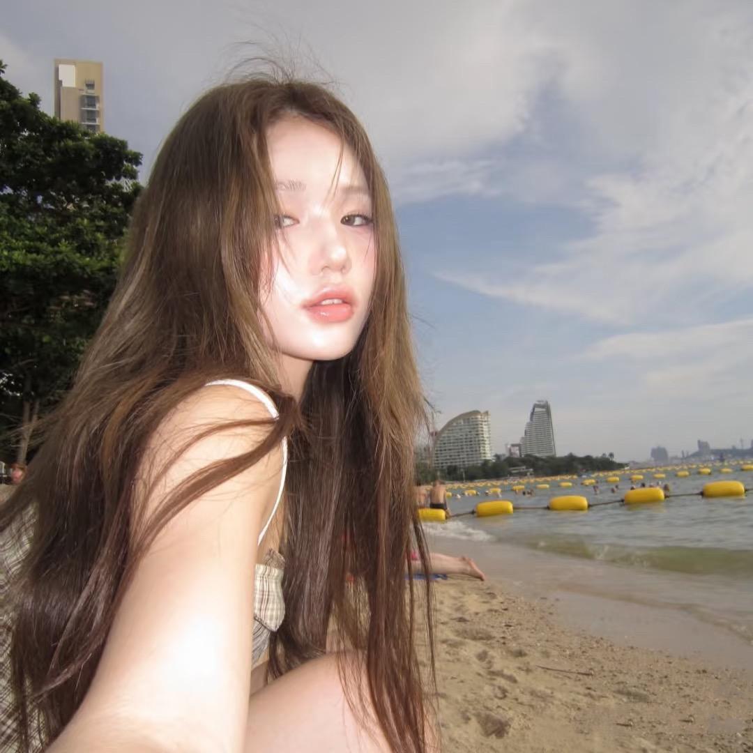 翘毛小狗