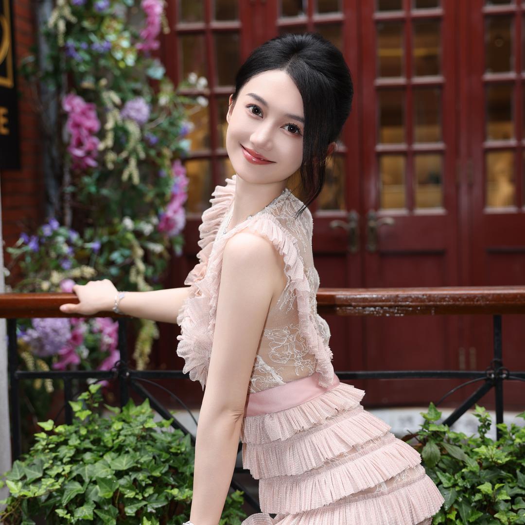 丹宝儿爱吃肉