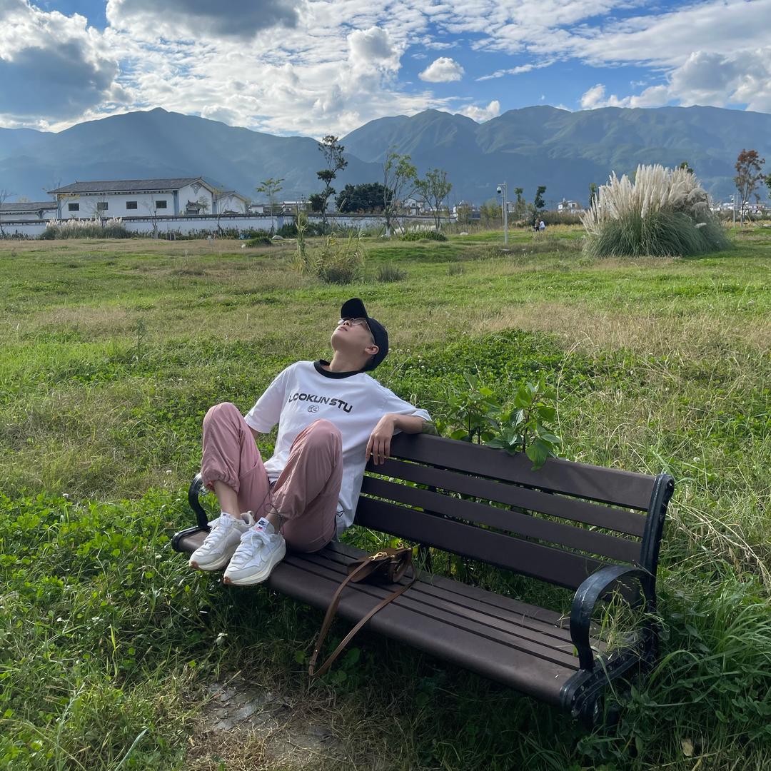 陈亭羽