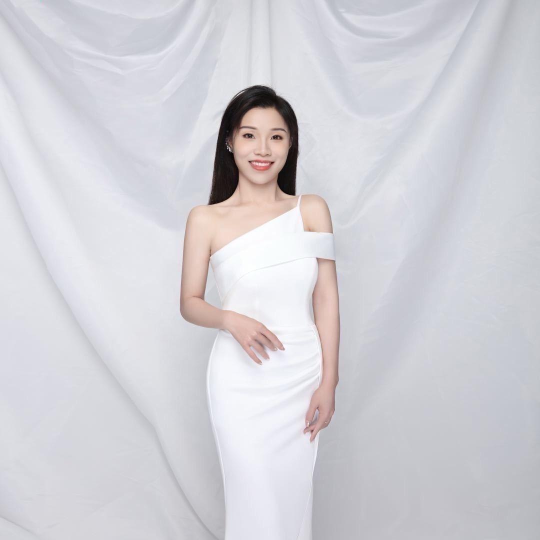 桂小炖鲜炖食养 花花