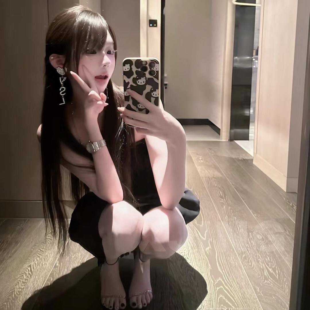 一个甜妹