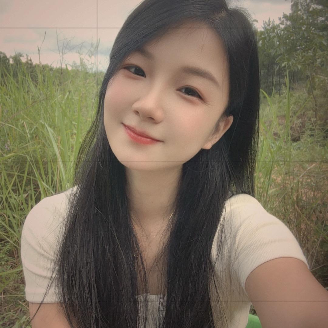 阿霞2《荒野求生30天挑战赛》