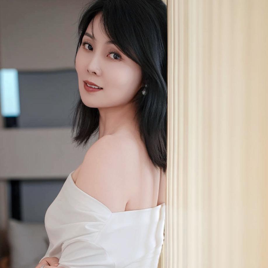 君度美学——小青