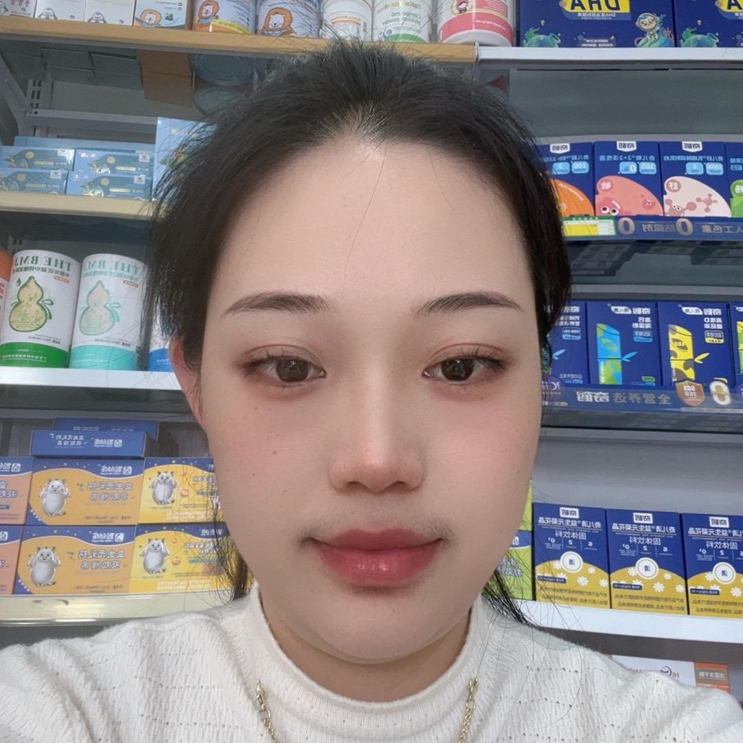 湛江坡头区妈咪爱奶粉店平姐