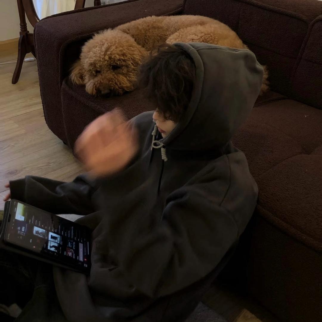 私信被封了姐姐关注我另一个号