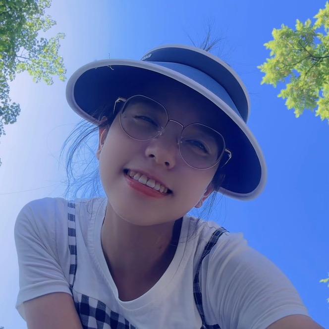 向日葵🌻努力活着