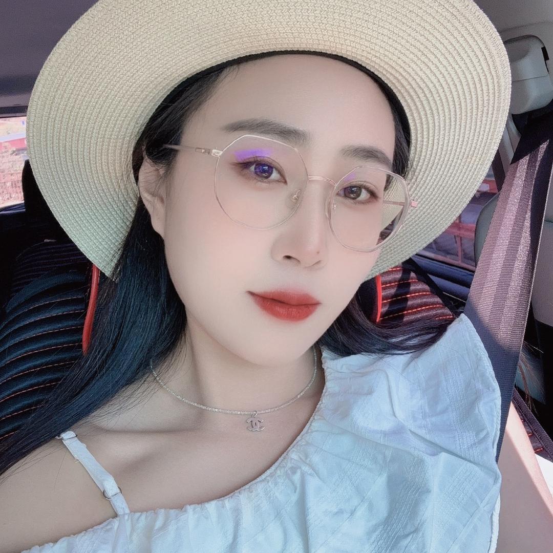 洪百万～哈哈哈😁💋