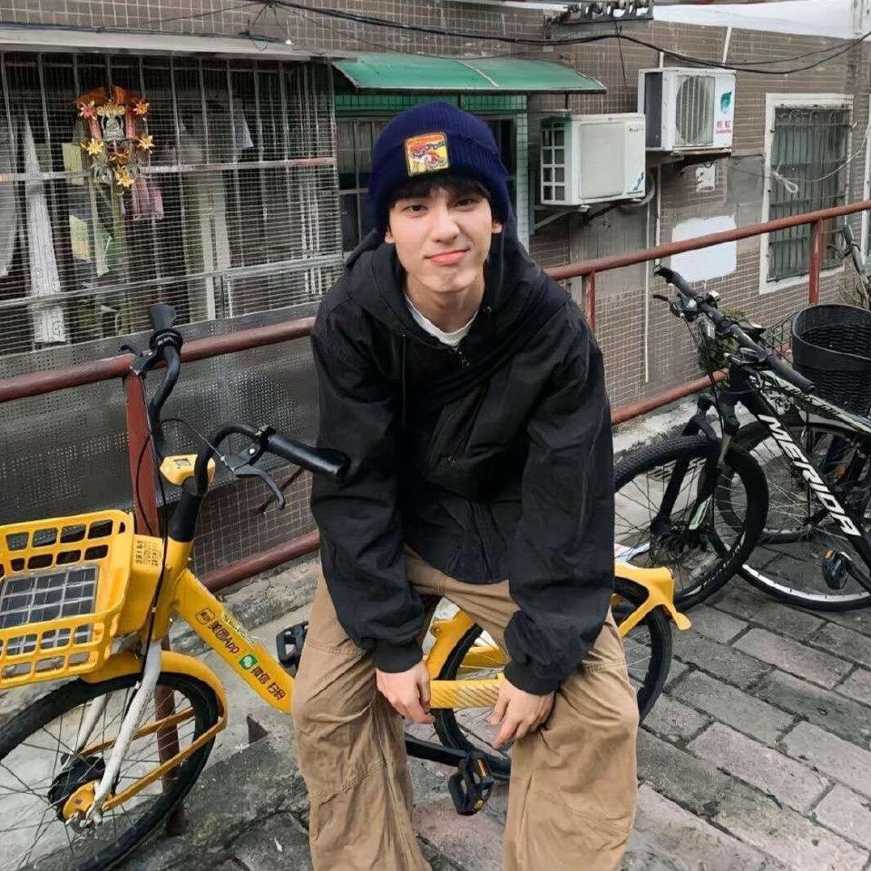 小李同学