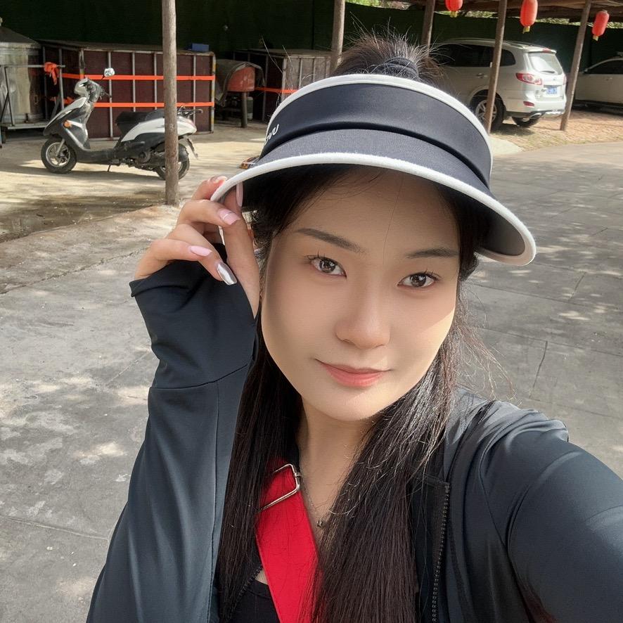 是小屈老师呐🥳