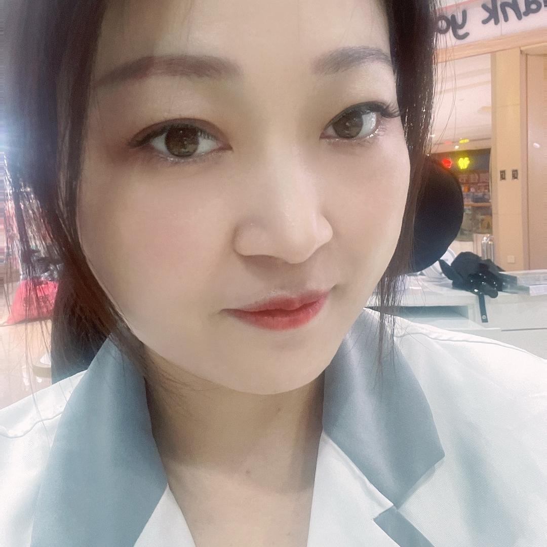 郑州海亮时代欧德福店樊文花