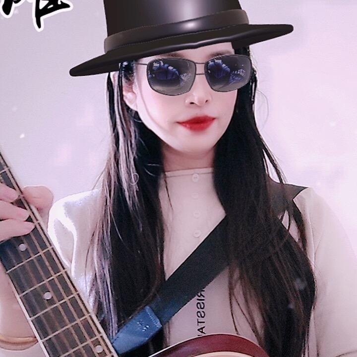 ♞