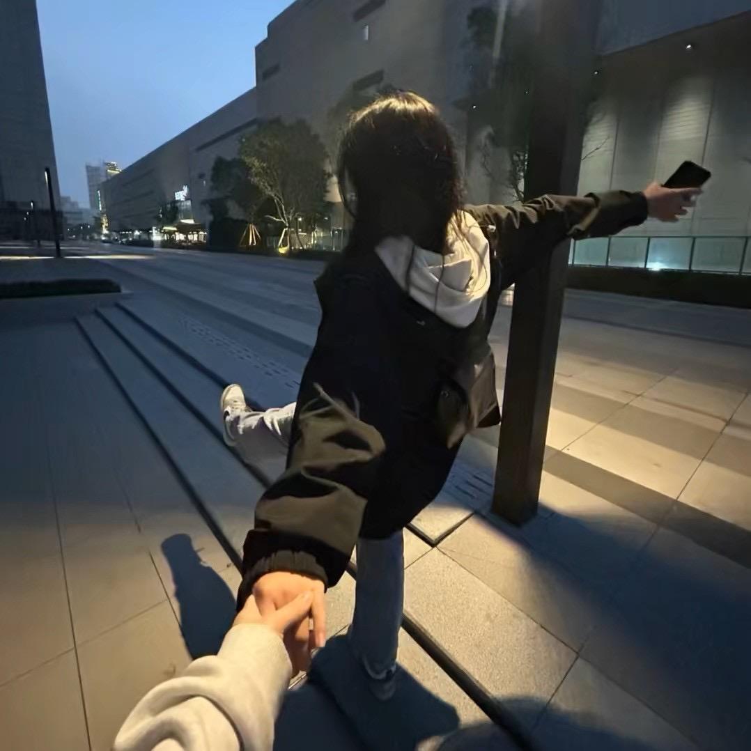 ov7头像