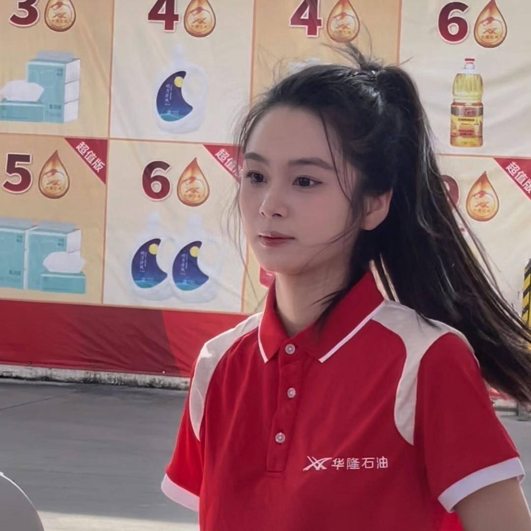能吃五十碗米饭🍚
