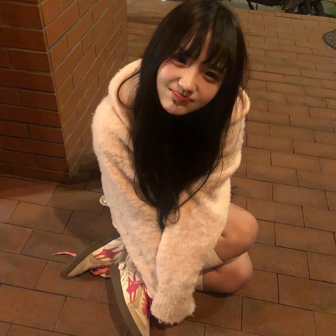 装萌被肘击🐾