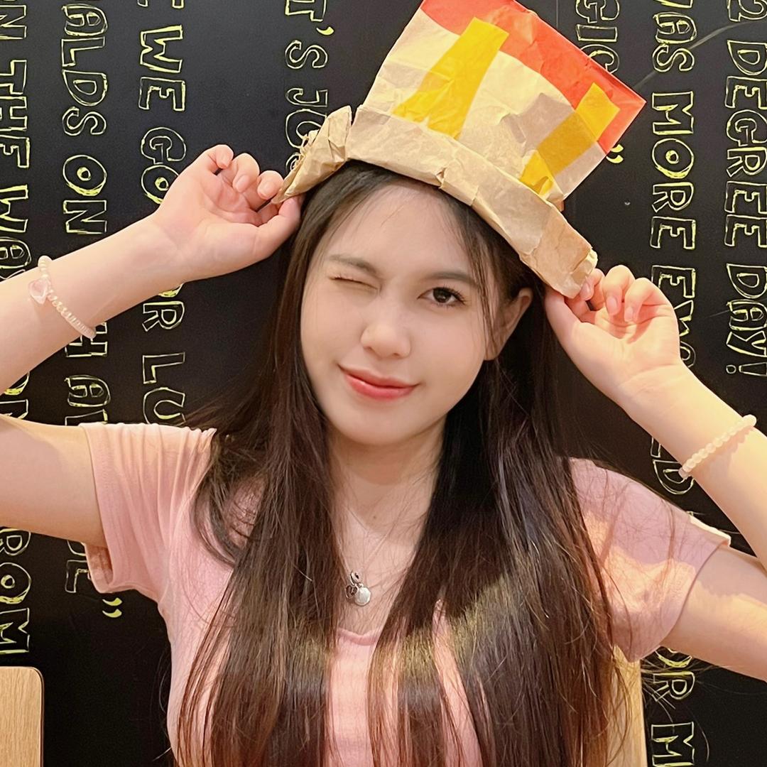 小小雯