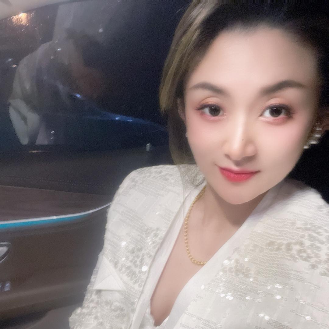 小五妮妮😘