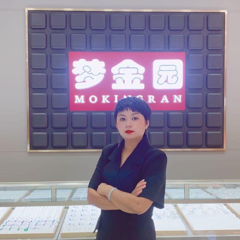 宝丰珠宝店长～巧飞