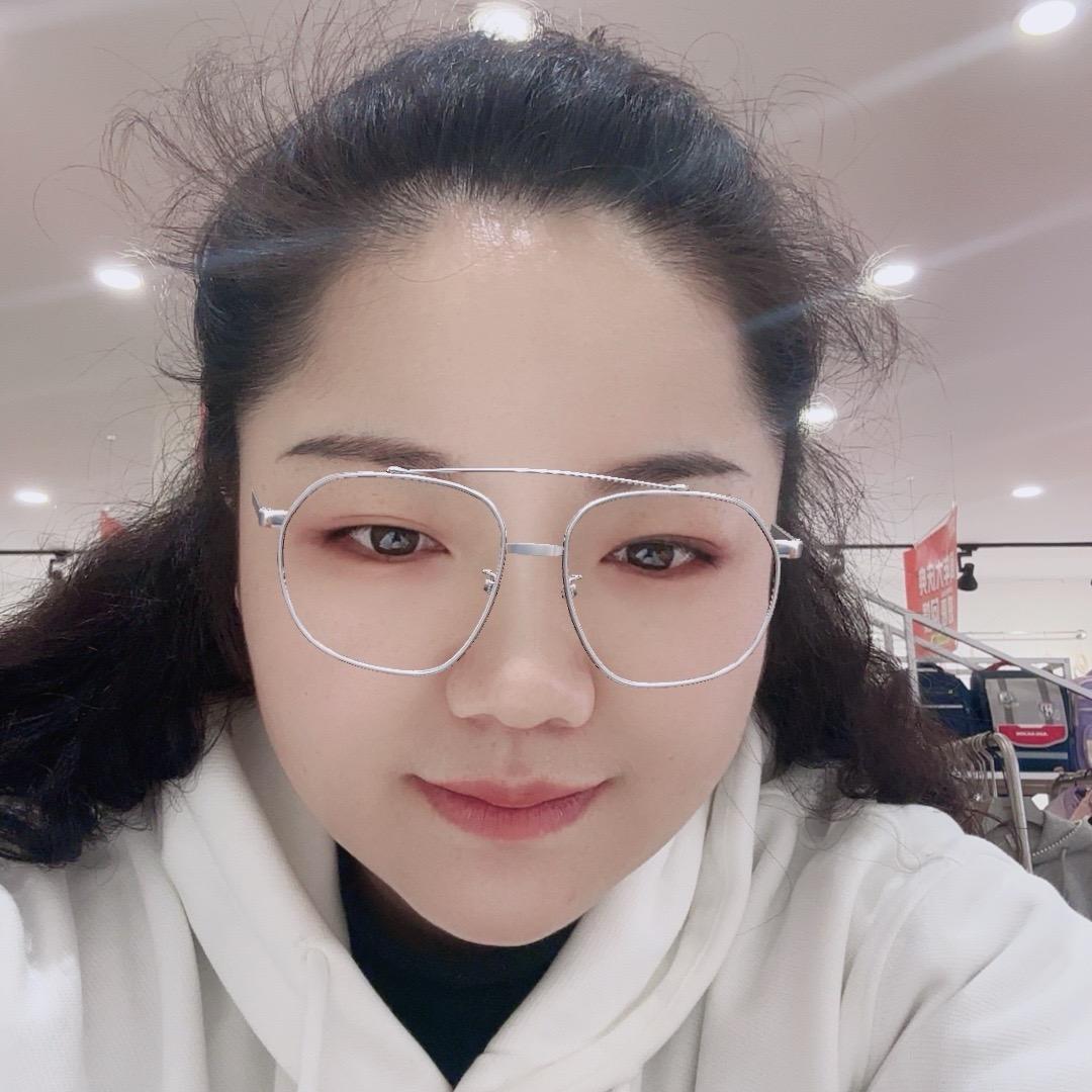 重生之在通许做牛马卖童装的莎莎