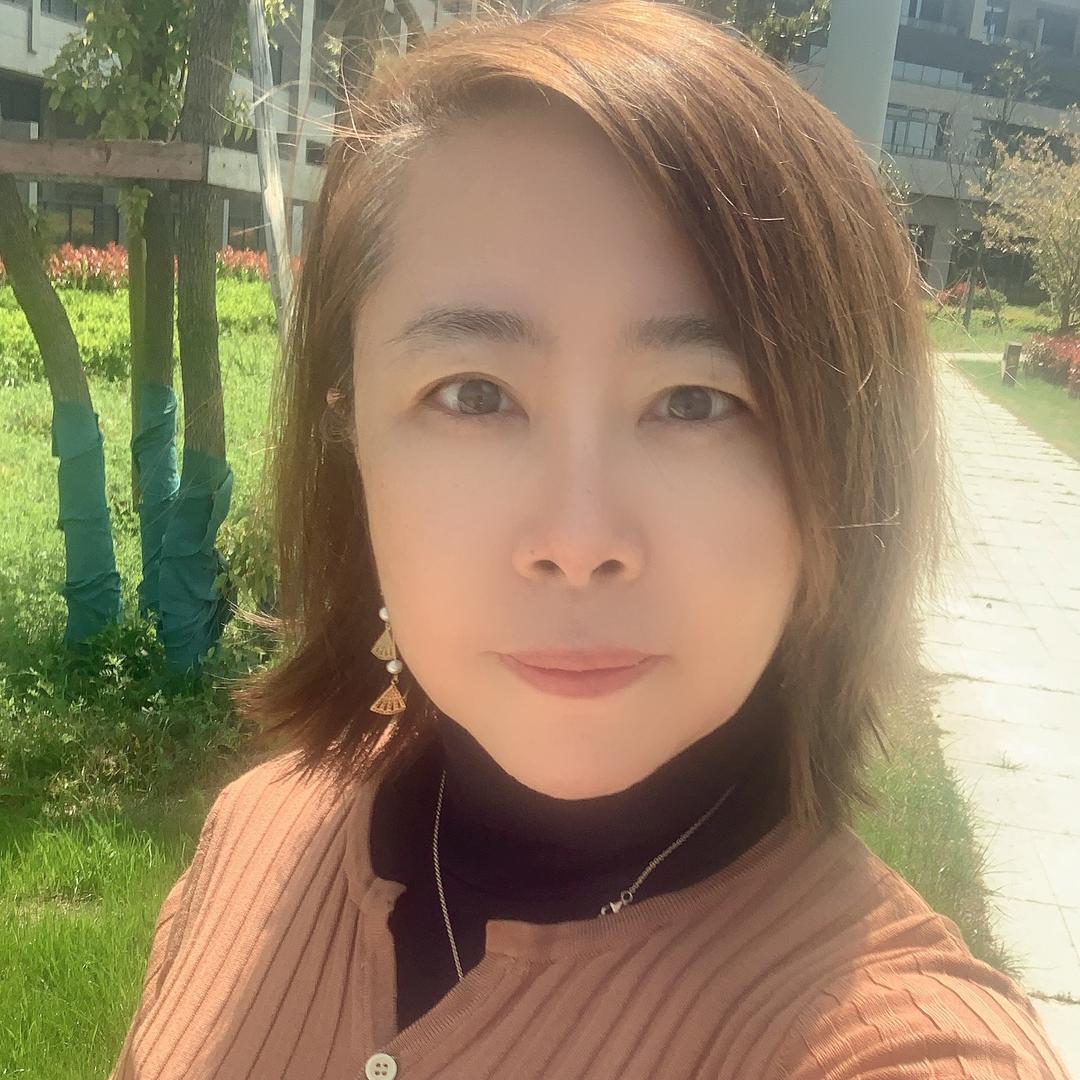 晓芳阿姨