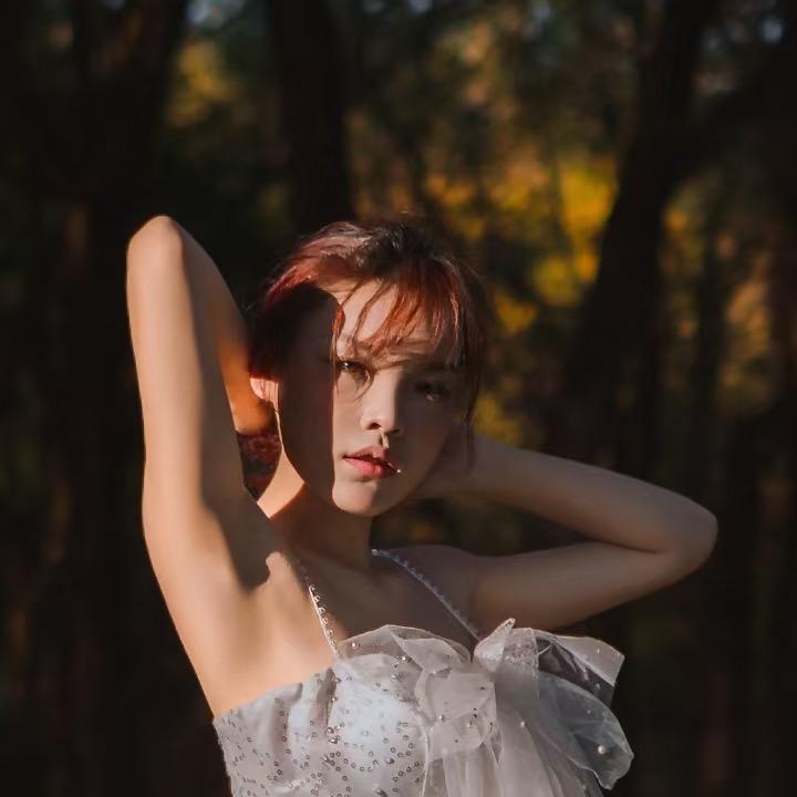 色妃斯乐菲专卖店优亦